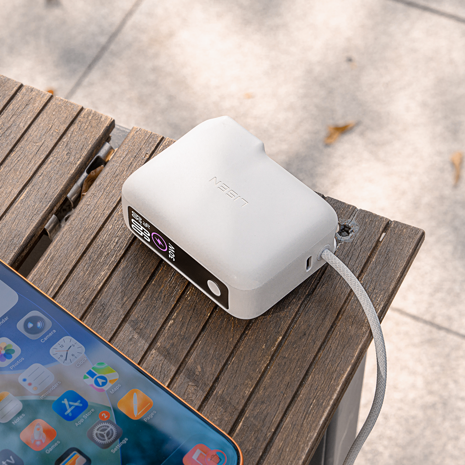 LISEN Fast Travel Charger